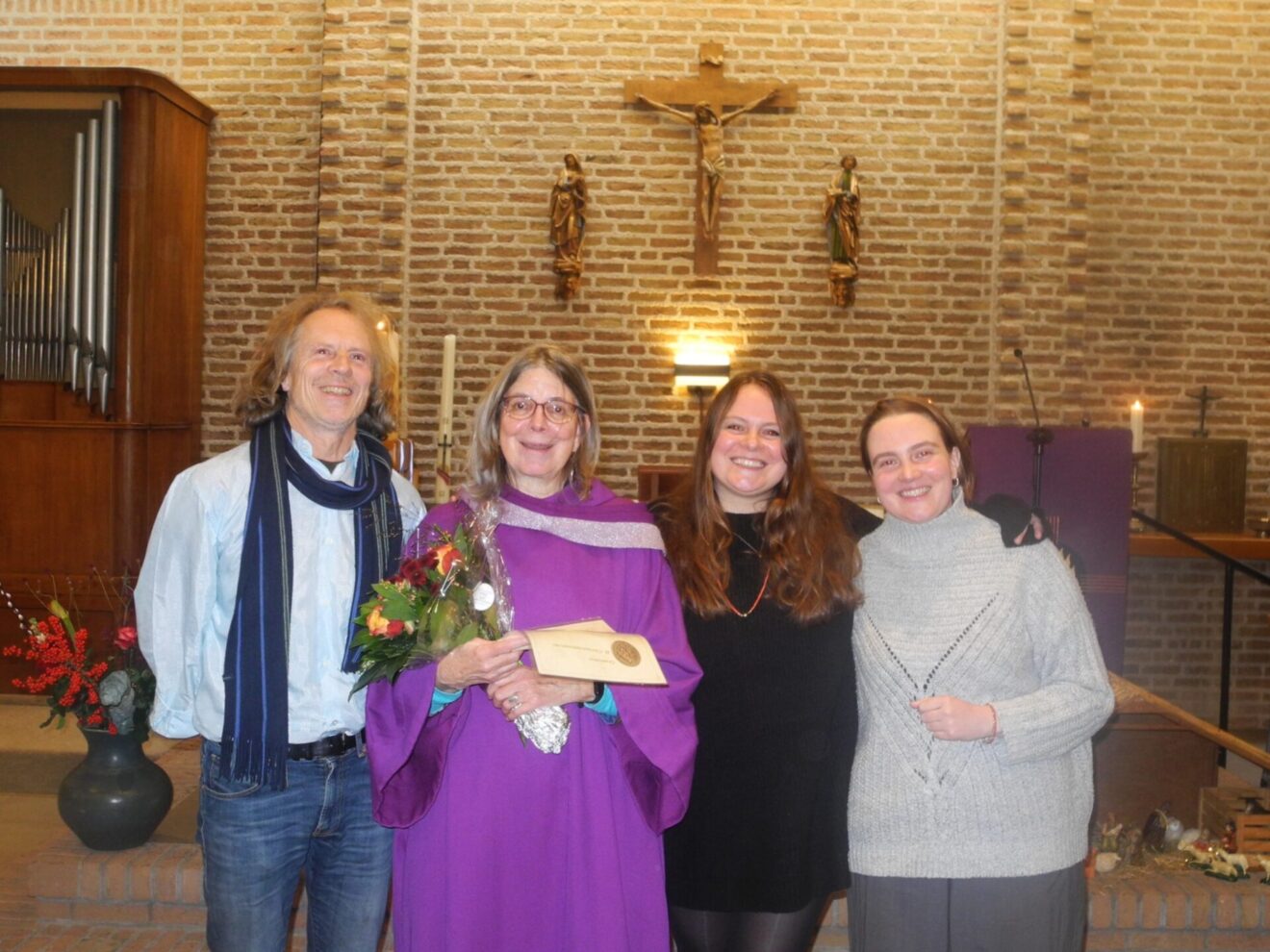 Nelleke Spiljard met man en dochters