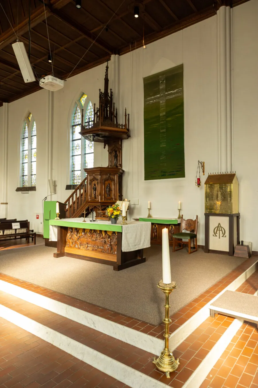 Locatie Leusden St. Jozefkerk interieur