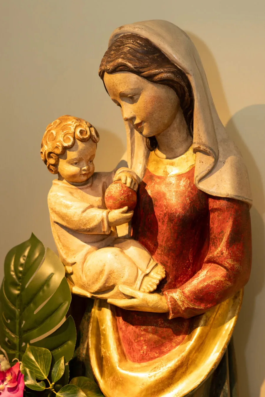 Locatie Maarn St. Theresiakerk interieur