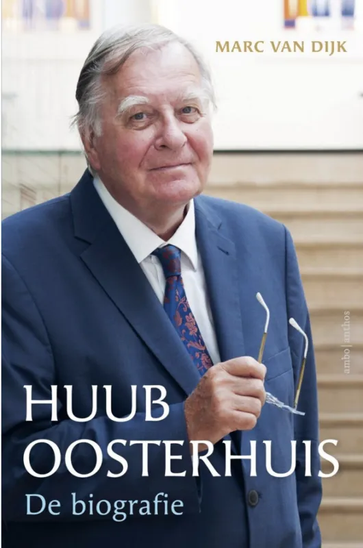 Biografie Huub Oosterhuis door Marc van Dijk